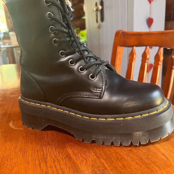 Doc Martens Jada Boot - Picture 3 of 6